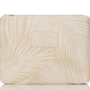 NWT ALOHA Collection Areca MID Latte on Sandstone